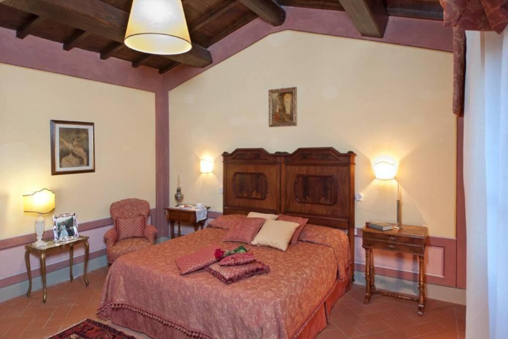 Villa Liz Tuscany, Private Pool, Hot Tub, Property Fenced, Pets Allowed Poppi Exteriör bild